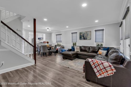 151 Malibu Dr, Tinton Falls, NJ 07724-2552