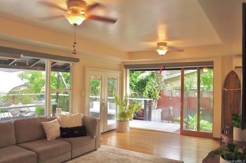474 Hao St, Honolulu HI  96821-1620 exterior