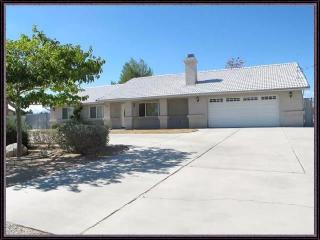 11232 Hawthorne Ave, Hesperia, CA 92345-2215