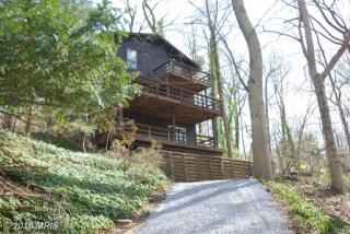 4140 41st St, Arlington, VA 22207-4802