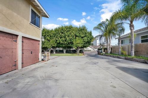 12262 Orangewood Ave, Anaheim, CA 92802-4025