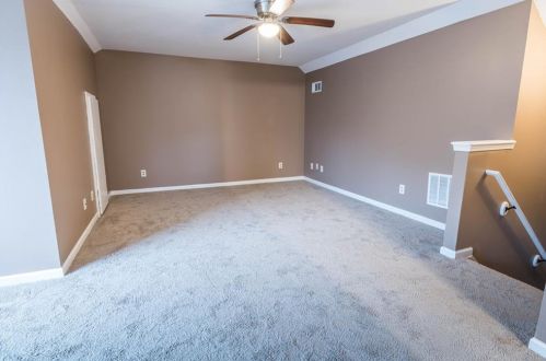 6737 Biscayne Blvd, Rex GA 30273-2244 exterior