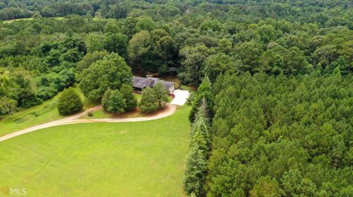 4153 Highway 155, Stockbridge GA  30281-4011 exterior