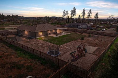 1715 Ellis Dr, Paradise CA  95969-5529 exterior