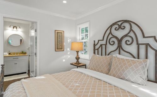 1133 Cordova Ave, Glendale CA  91206-2114 exterior