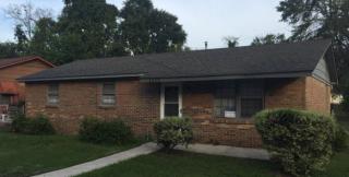 1200 Hemlock St, Cayce-West Columbia SC  29033-3034 exterior