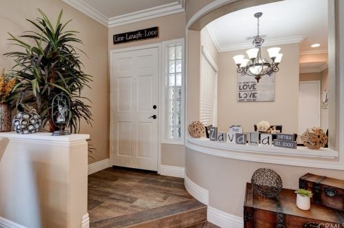 8245 Alpine Ct, Anaheim CA  92808-2318 exterior