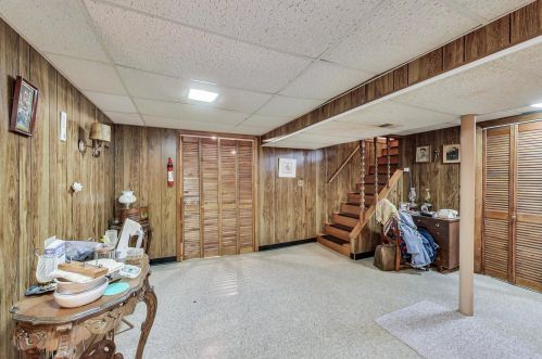 7627 Kedzie St, Niles IL  60714-2531 exterior