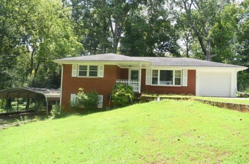 1791 Blossom Ln, Austell, GA 30168-4401