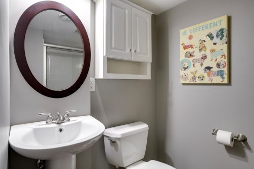 851 7 Ave, Saint Paul MN  55112-2715 exterior