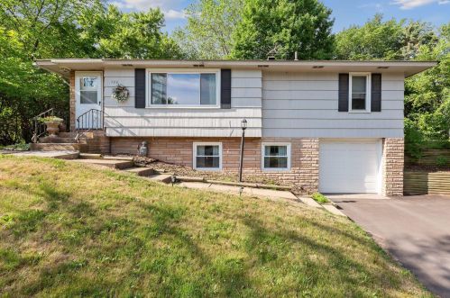 700 Eldridge Ave, Saint Paul MN  55113-6412 exterior