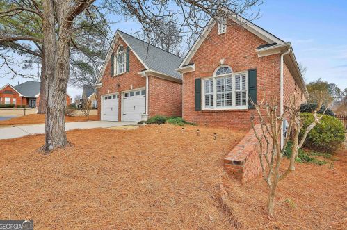 108 Wexford Ct, Stockbridge GA  30281-6305 exterior