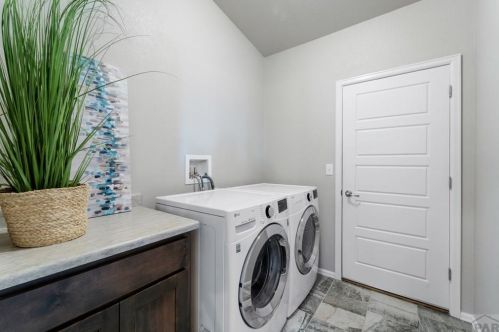 658 Mcclave Dr, Pueblo CO  81007-2126 exterior