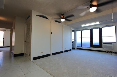 465 Kapahulu Ave, Honolulu, HI 96815-3859