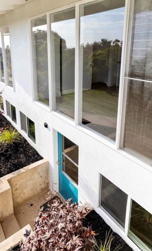 2166 Warmlands Ave, Vista CA  92084-3338 exterior