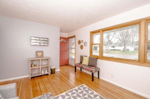 1225 Belmont Ln, Saint Paul MN  55109-3406 exterior