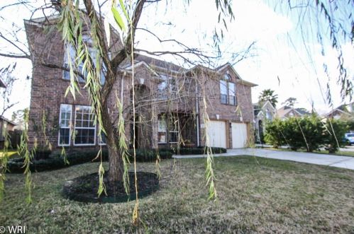 22927 Cove Timbers Ct, Tomball, TX 77375-2840