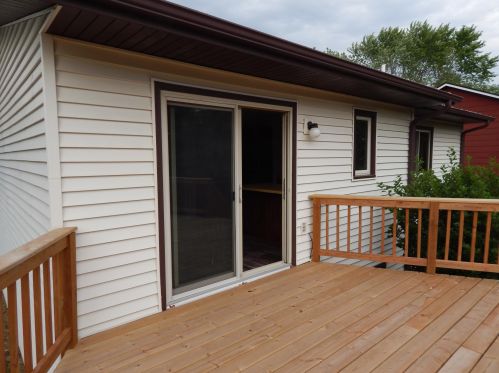 1872 Bear Path Trl, Saint Paul MN  55122-2266 exterior