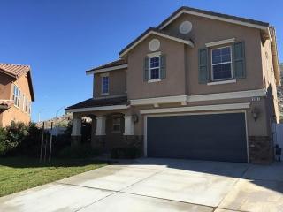 3087 Avishan Dr, Perris, CA 92571-6921