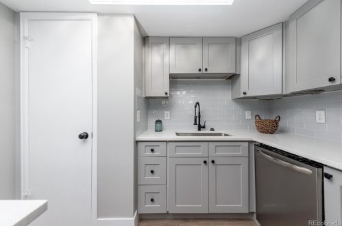 17171 Ford Dr, Aurora CO  80017-3203 exterior