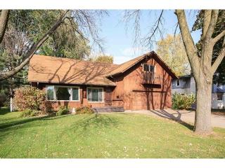 928 2nd St, Hastings, MN 55033-1308