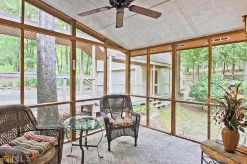 2610 Brushy Nob Ln, Stockbridge GA  30281-5243 exterior