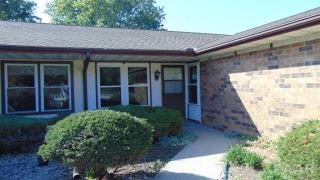 3315 Molleck Dr, Peoria, IL 61604-1728