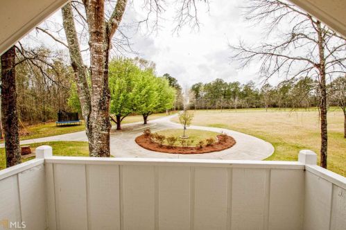 642 Grant Rd, Brooks, GA 30205-1713