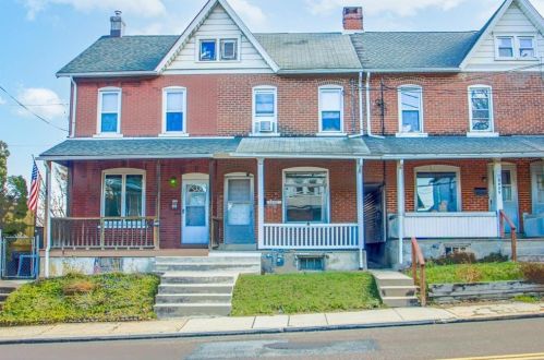 2407 4th St, Allentown, PA 18103-6823