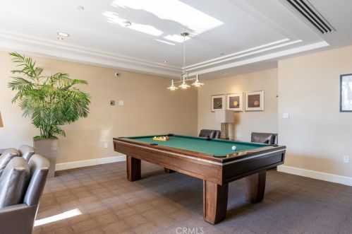 5082 Scholarship, Irvine CA  92612-5695 exterior