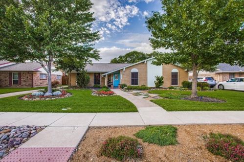 1401 Amherst Dr, Plano, TX 75075-7203