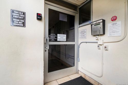 1515 Ward Ave, Honolulu HI  96822-3567 exterior