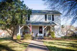 7 F St, Inman, SC 29349-1711