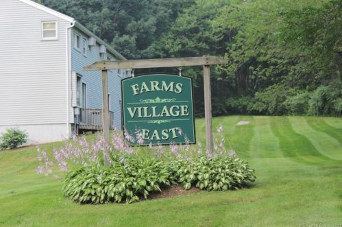 3 Farms Rd, Torrington, CT 06790-5952