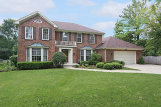 214 Wakeman Ave, Wheaton, IL 60187-3664