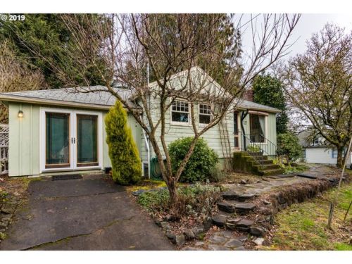 7295 Capitol Hill Rd, Portland, OR 97219-2635