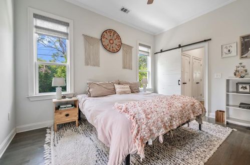 1721 Marietta Rd, Atlanta GA  30318-3668 exterior