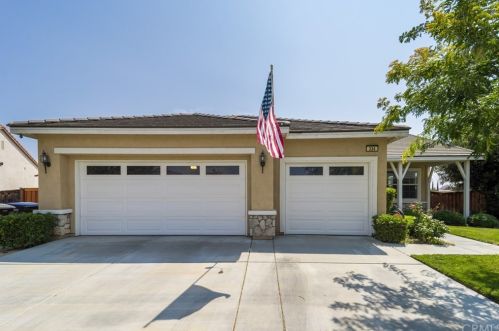 334 Percheron Ct, San Jacinto, CA 92582-3231