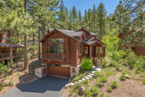350 Skidder Trl, Truckee, CA 96161-3928