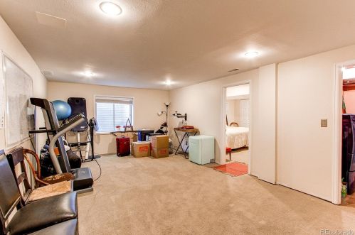 6246 Hinsdale Ave, Englewood CO 80112-1905 exterior