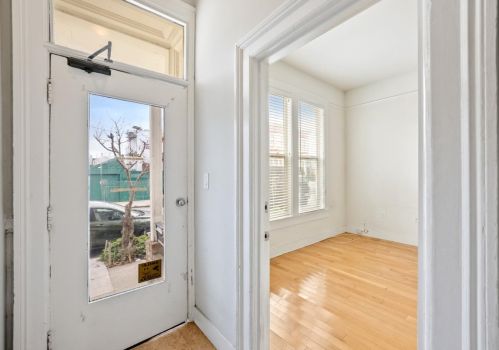 1382 Alabama St, San Francisco CA  94110-4108 exterior