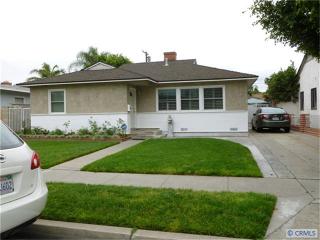 11644 Rives Ave, Downey, CA 90241-4547