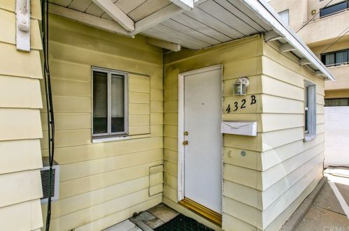 432 Ivy St, Glendale CA  91204-1027 exterior