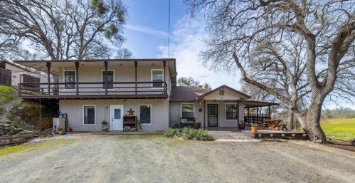18383 Shell Rd, Jamestown, CA 95327-9305