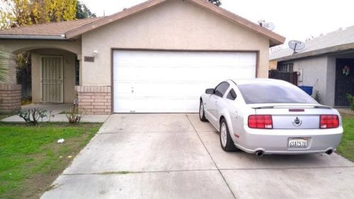 1021 Santa Clara St, Fresno, CA 93706-3864