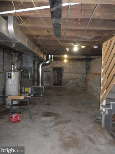 1605 Mount Ephraim Ave, Camden NJ  08104-1634 exterior