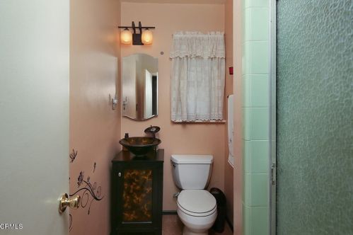 3920 El Caminito, Glendale CA 91214-1027 exterior