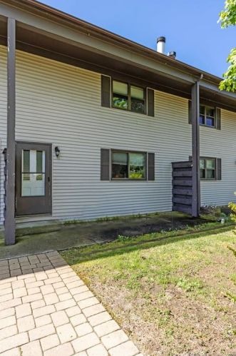 338 Lebanon Ave, Colchester CT  06415-2132 exterior