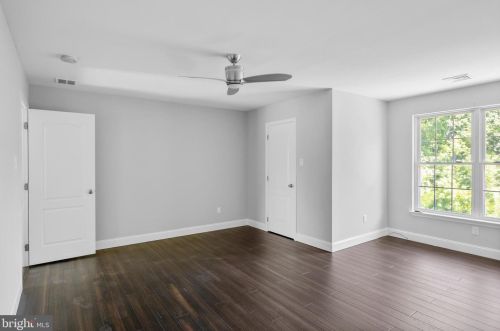 265 Mt Laurel Rd, Mount Laurel NJ  08054-9557 exterior