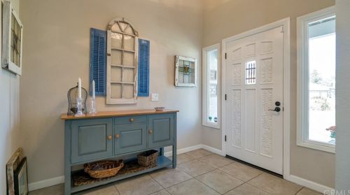 1548 Hillcrest St, Upland, CA 91784-7951